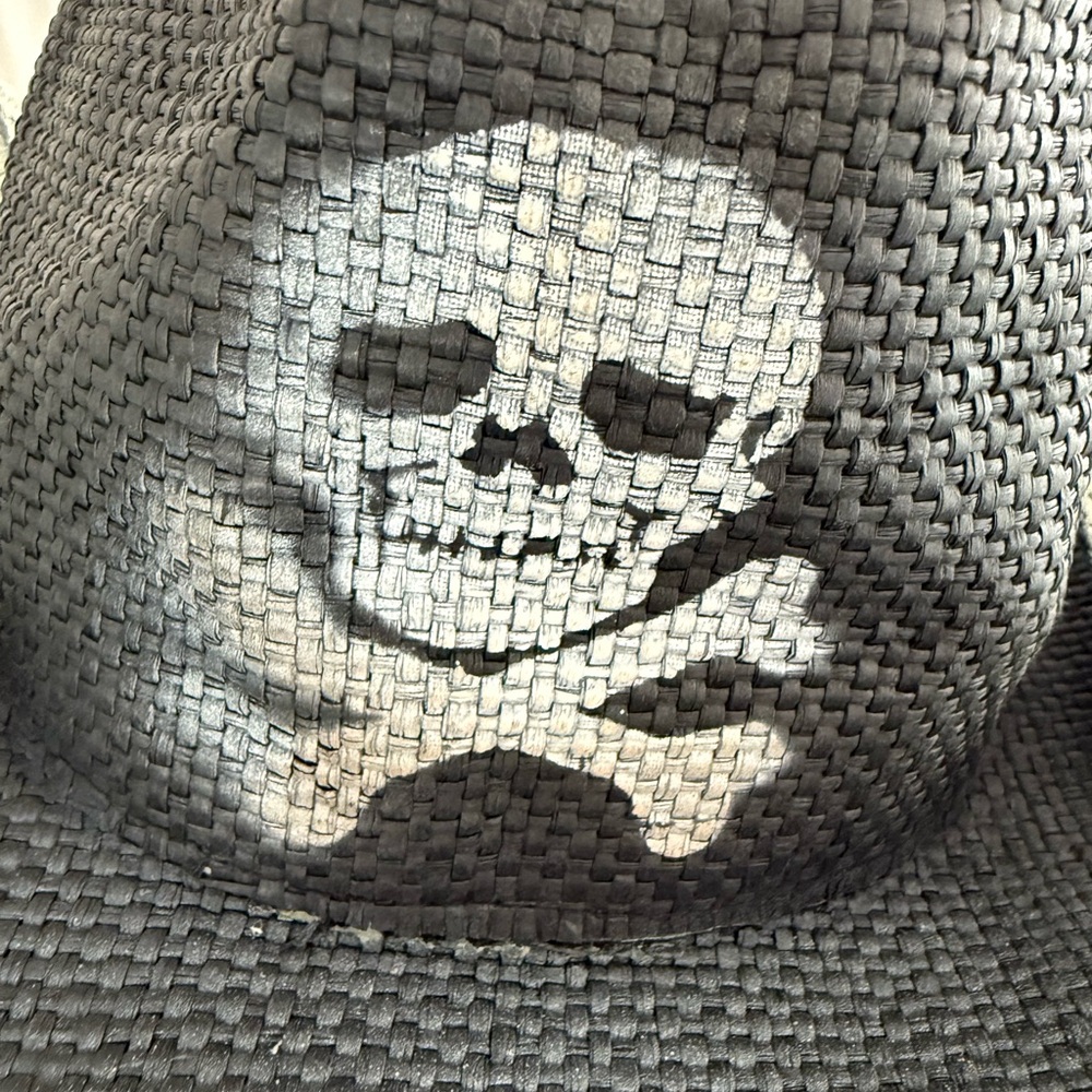 Vintage Black and White Skull Cowboy Hat - Picture 4 of 4